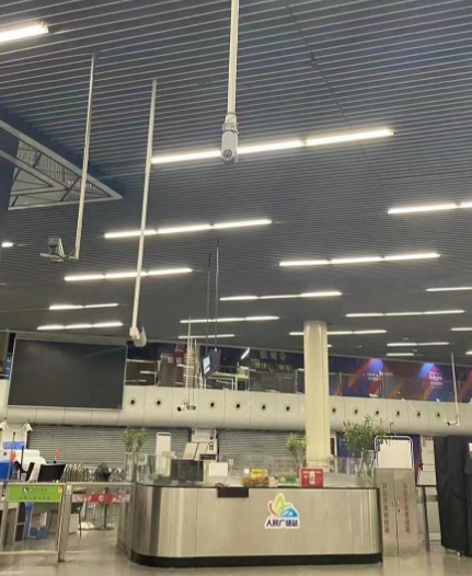 industry_security_metro_img1